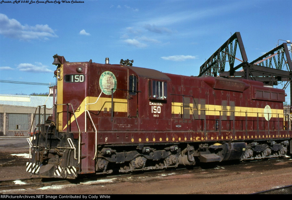 Duluth Missabe and Iron Range SD9 150